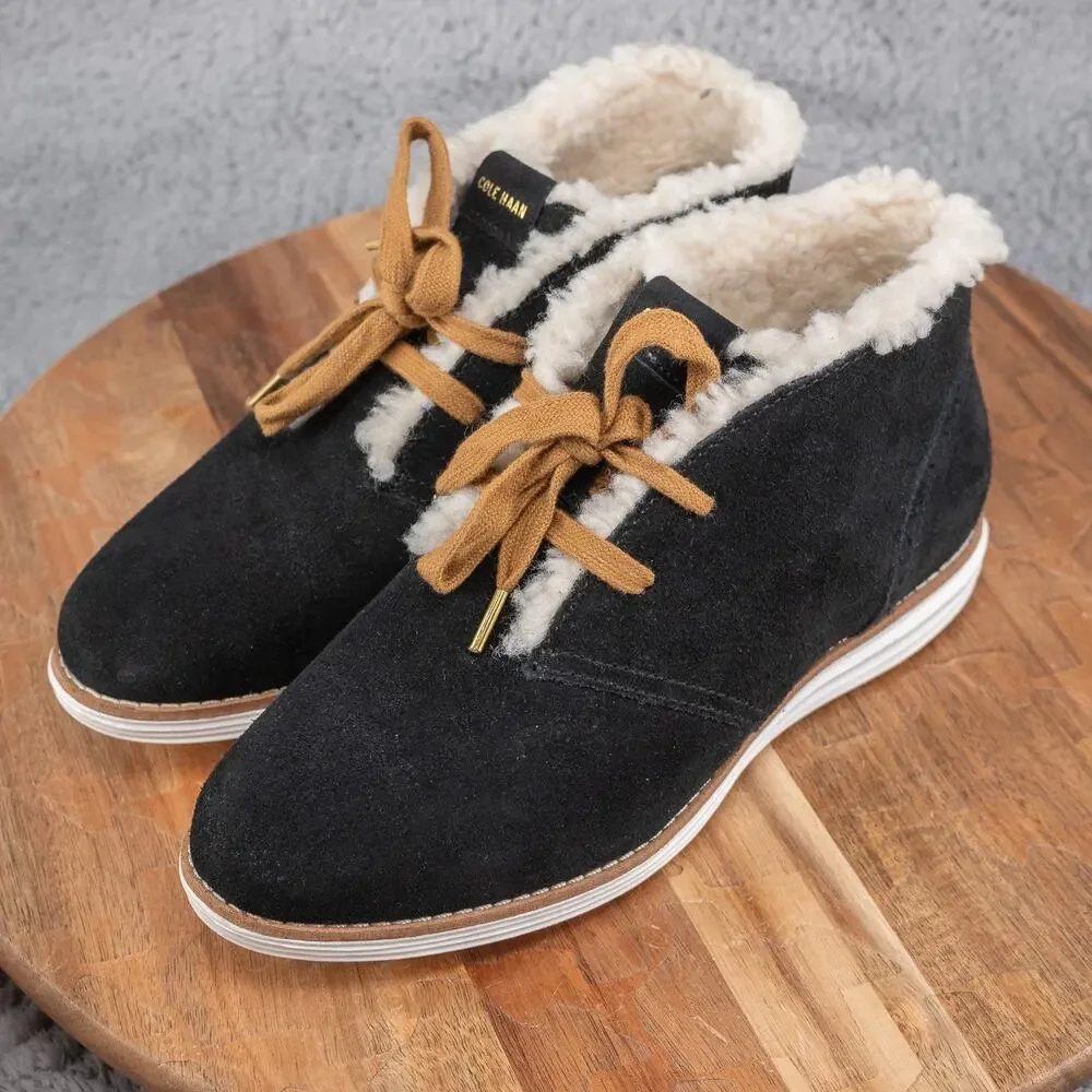 Womens Cole Haan SZ 5B BLK Suede Ankle Boot Shearling Lined Waterproof Soles EUC